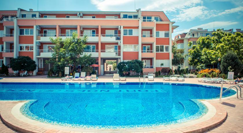 Sunny Fort Apartment Солнечный берег Экстерьер фото